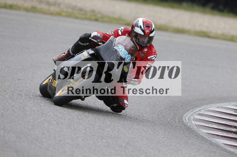 /09 19.04.2026  Caremotion get faster ADR/Gruppe gelb/290